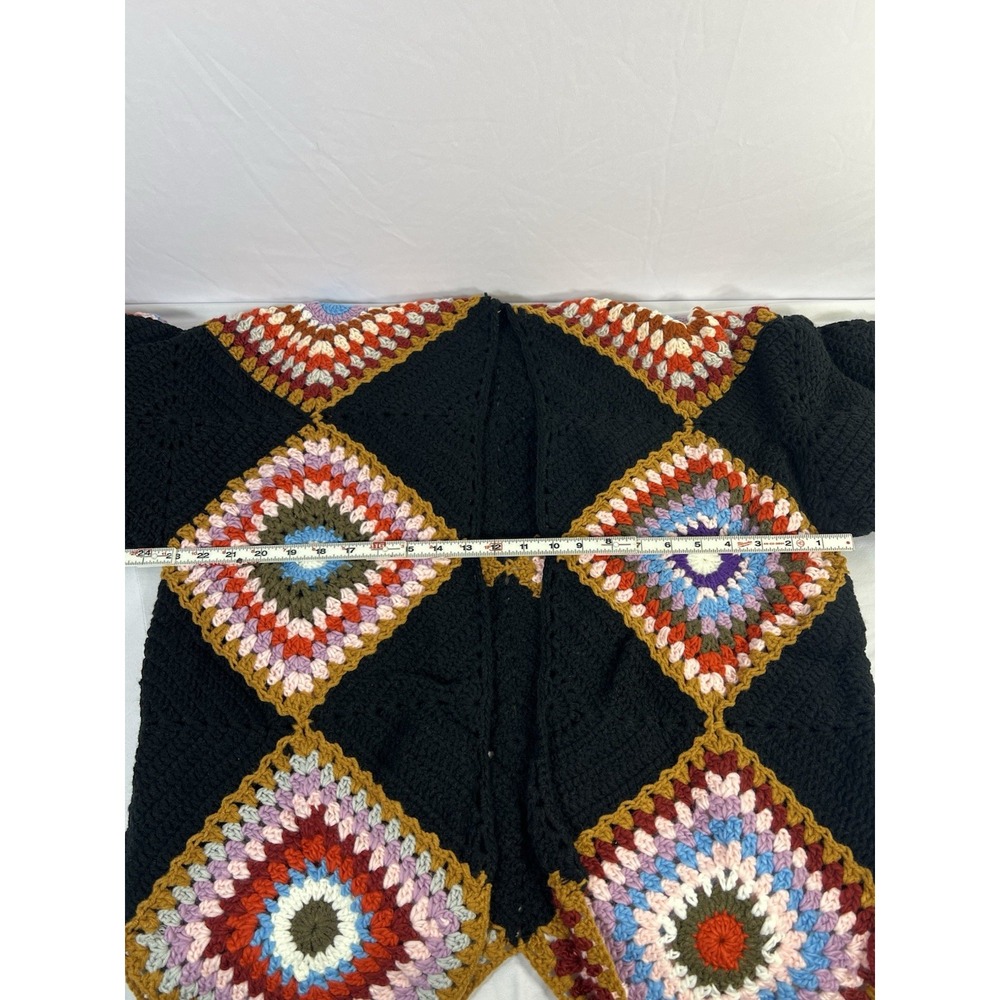 Simply couture Colorful Crocheted Cardigan One Size - Picture 8 of 11